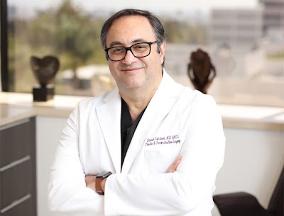 Daniel Golshani MD